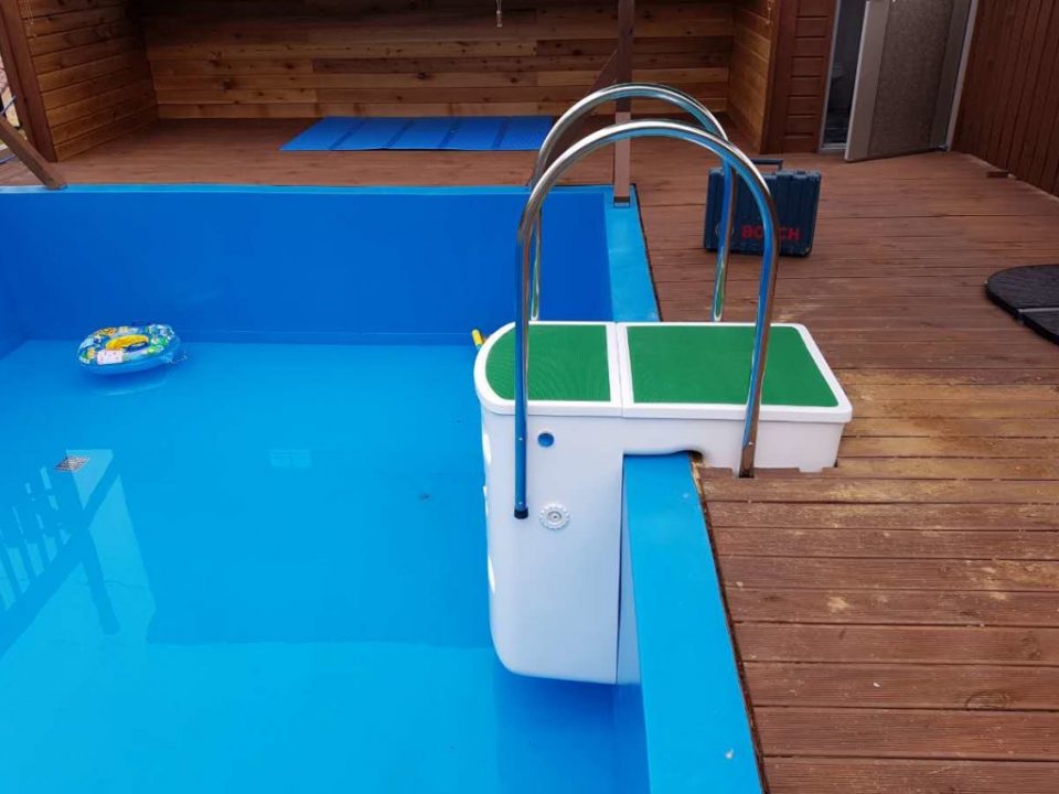 Swimming Pool Pipeless Filter - Albionecotech.com - Water Recycling Company - call +919924522279